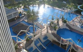 Apartamentos Benalbeach